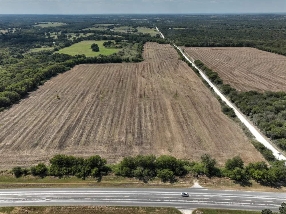 HCR 1439 Covington, TX 76636