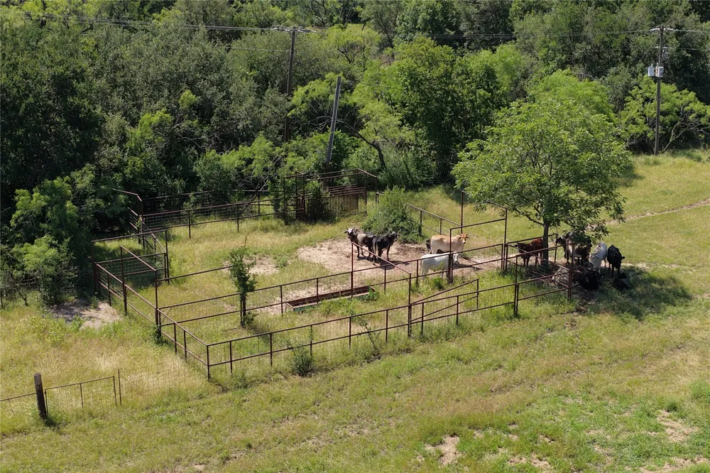 235 County Road 343 Dublin, TX 76446