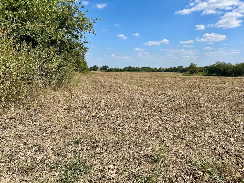 HCR 1439 Covington, TX 76636