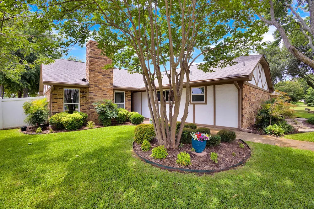 1600 Hearthstone Drive Plano, TX 75023