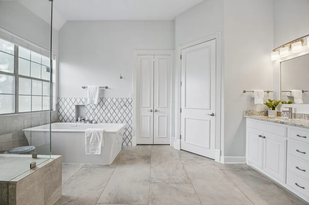 1807 Greenlea Cove Southlake, TX 76092