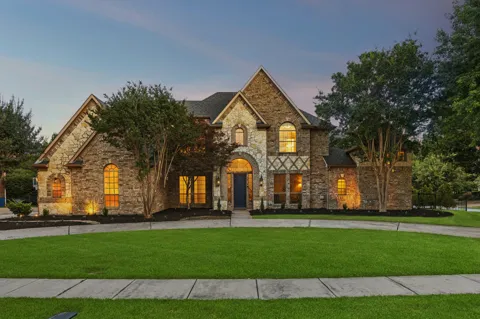 1807 Greenlea Cove