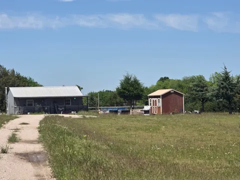 4872 County Road 1101