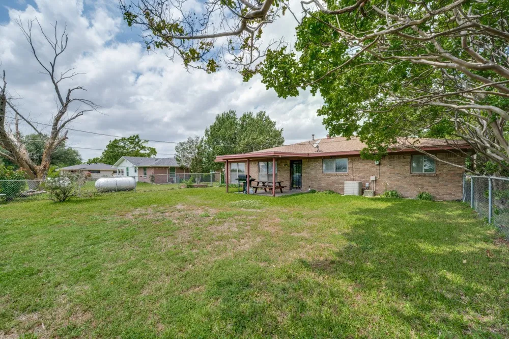 260 New Hope Road E New Hope, TX 75071