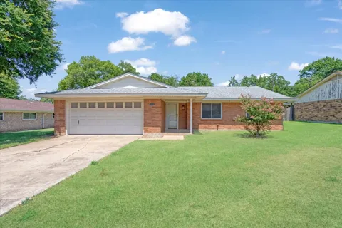 309 Pecan Street