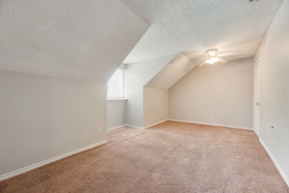 5610 Eagle Rock Road Arlington, TX 76017