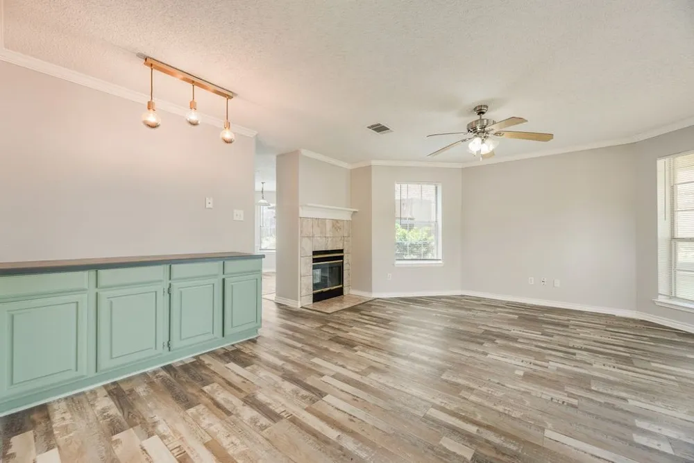 5610 Eagle Rock Road Arlington, TX 76017