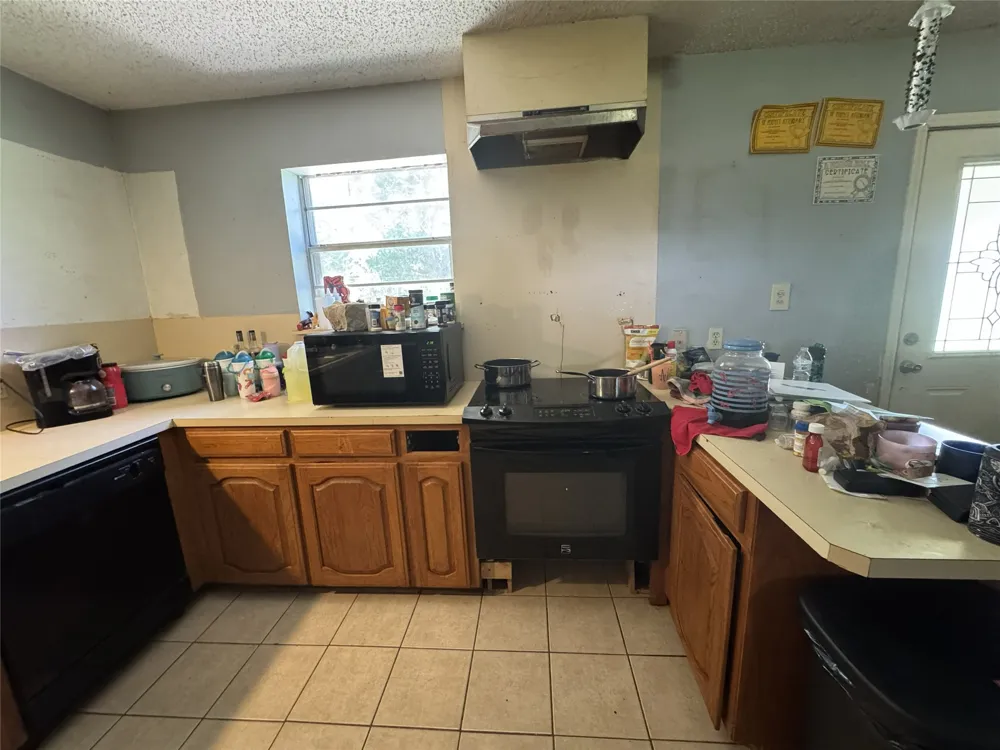 3041 Monroe Street Commerce, TX 75428