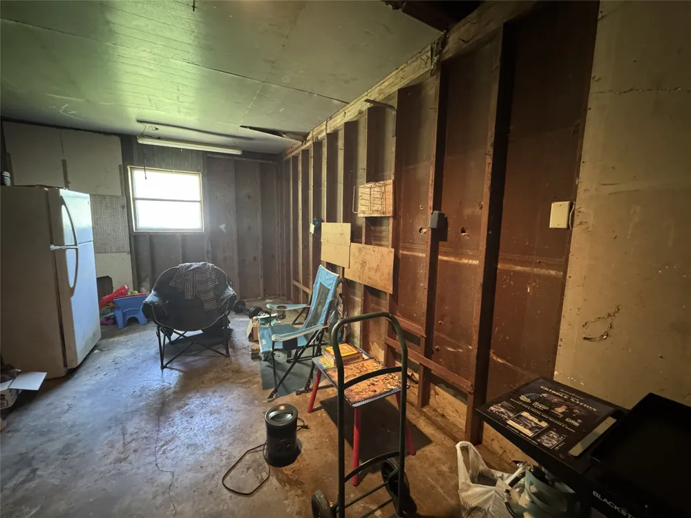 3041 Monroe Street Commerce, TX 75428