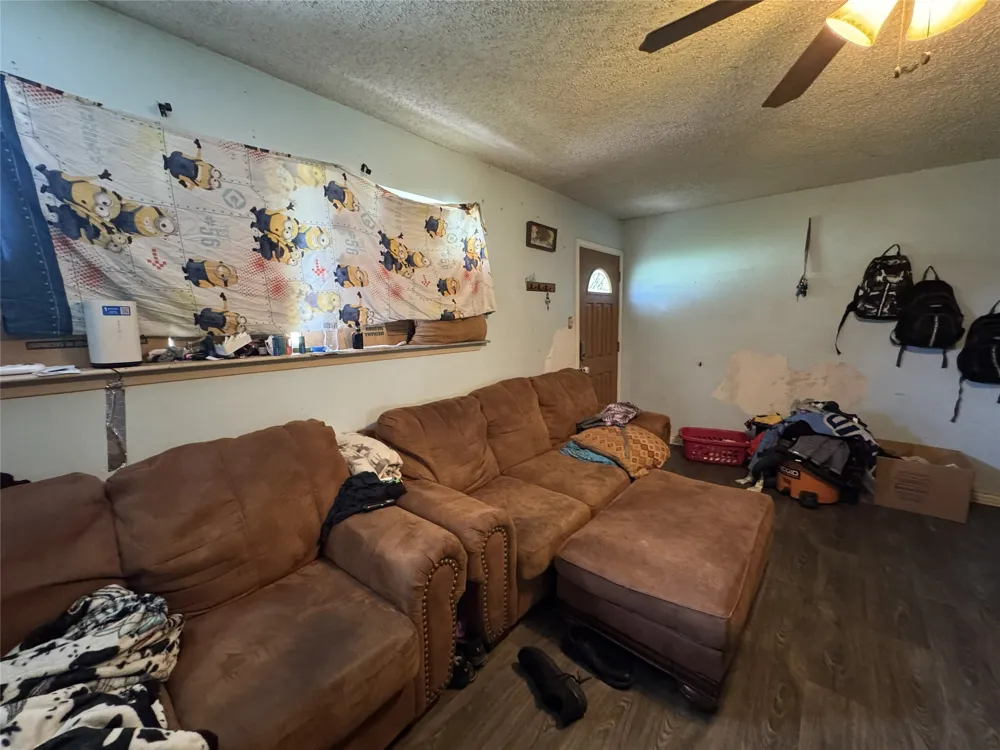 3041 Monroe Street Commerce, TX 75428