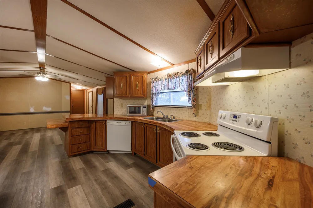 333 Private Road 1520 Bridgeport, TX 76426