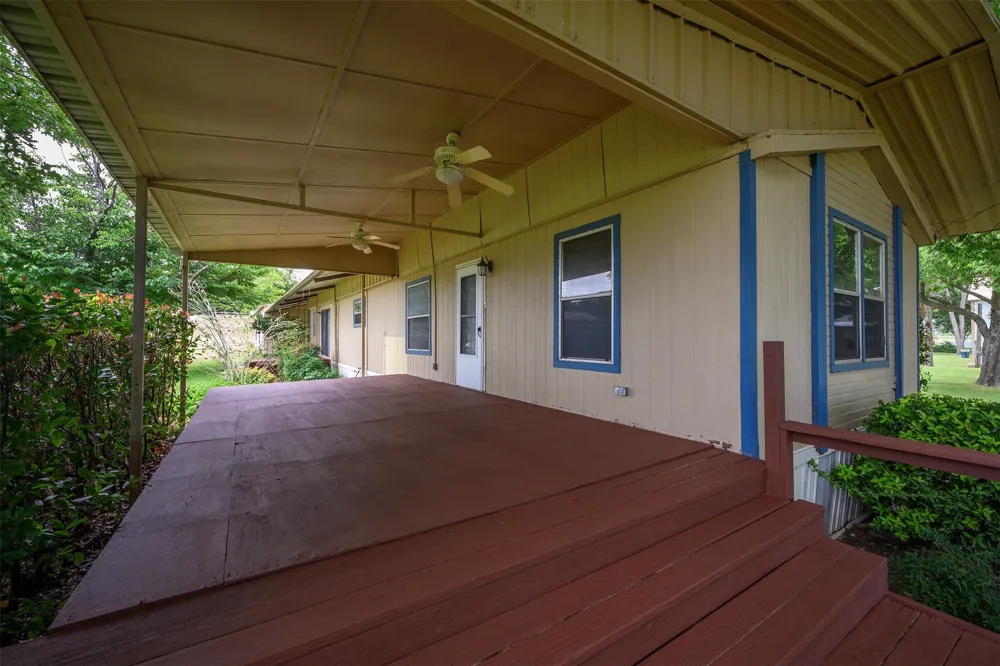 333 Private Road 1520 Bridgeport, TX 76426