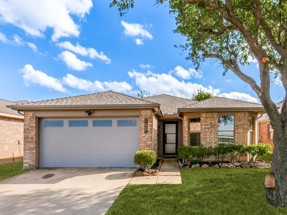8716 Tumbleweed Drive Cross Roads, TX 76227