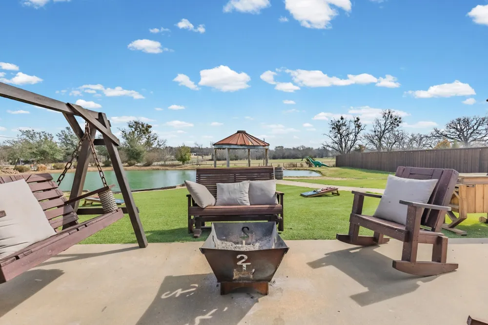4274 FM 895 Cooper, TX 75432