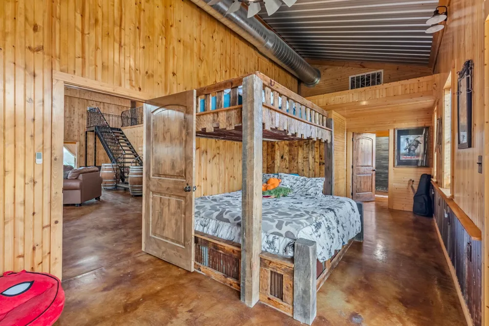 4274 FM 895 Cooper, TX 75432