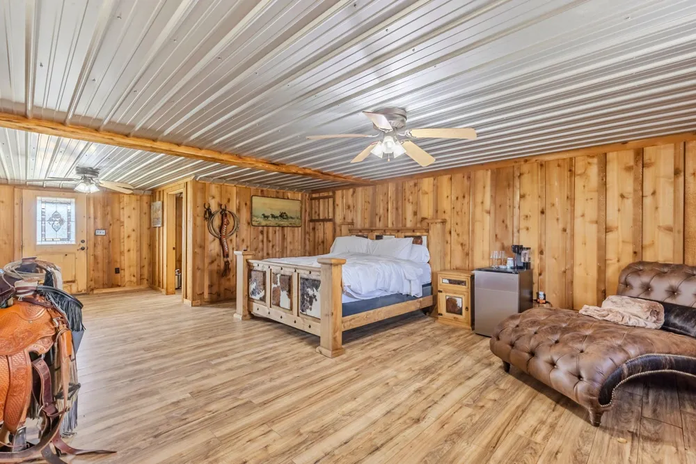 4274 FM 895 Cooper, TX 75432
