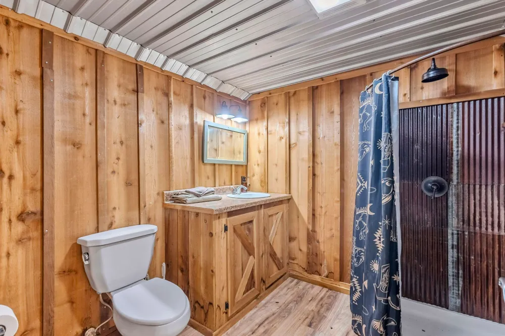4274 FM 895 Cooper, TX 75432