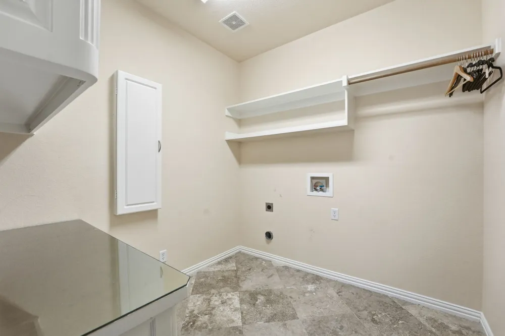5504 Plata Lane Benbrook, TX 76126