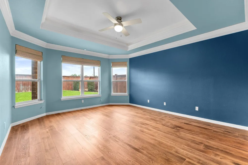 5504 Plata Lane Benbrook, TX 76126