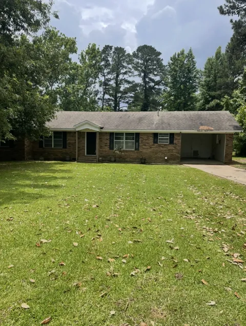 1381 Franklin