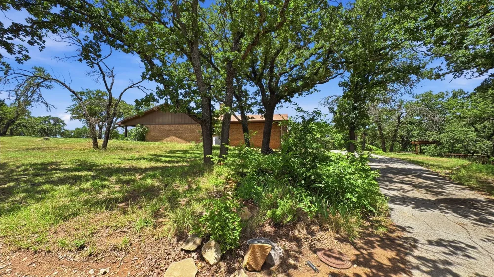 1665 US Highway 380 E Graham, TX 76450
