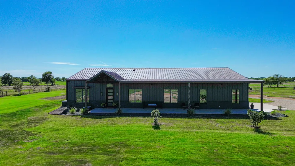1560 Lacy Drive Lipan, TX 76462