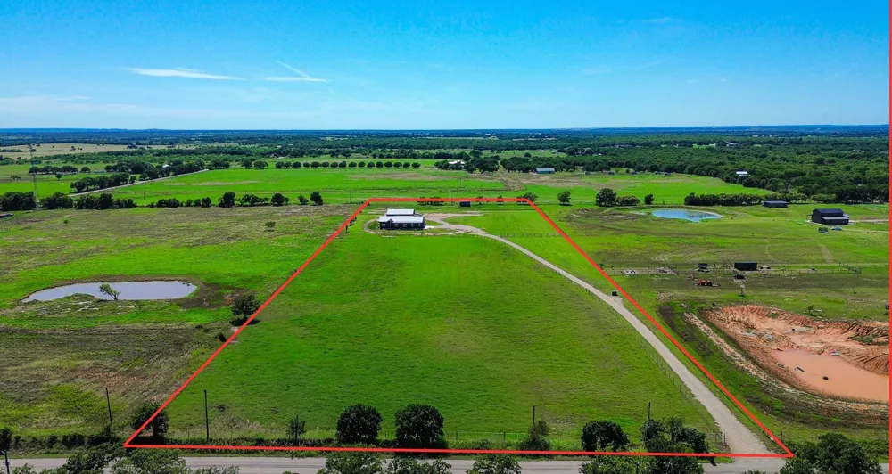1560 Lacy Drive Lipan, TX 76462
