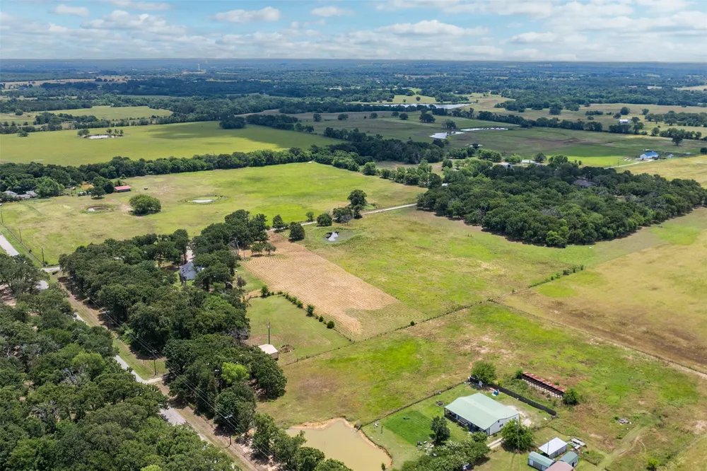 190 County Road 2141 Canton, TX 75103