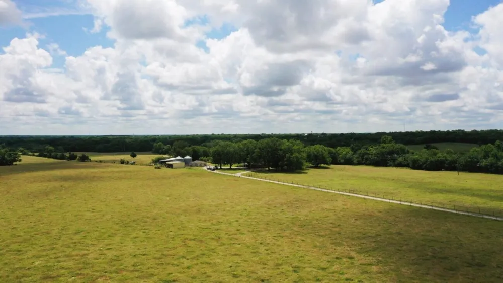 18048 Us-69 Whitewright, TX 75491