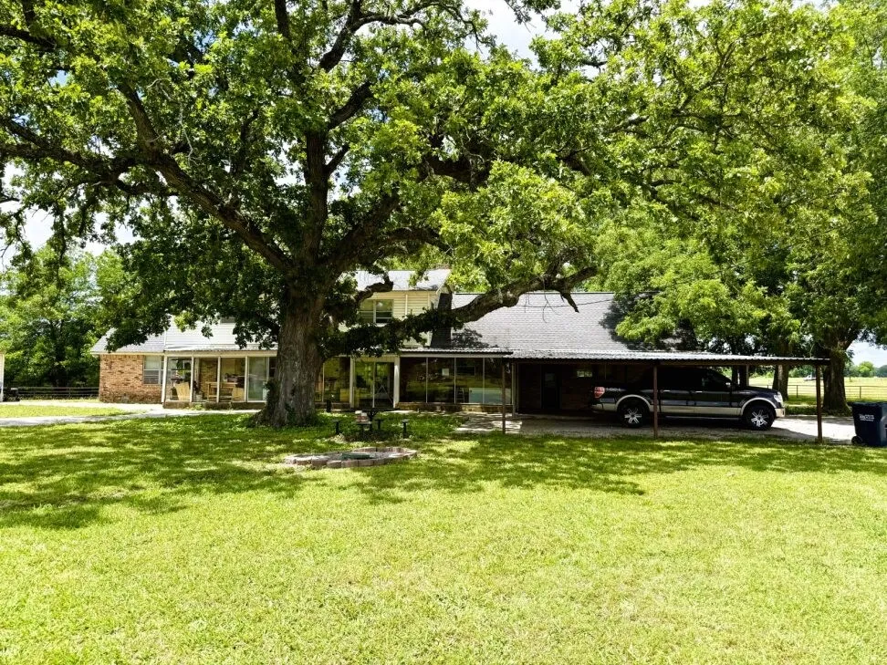 18048 Us-69 Whitewright, TX 75491