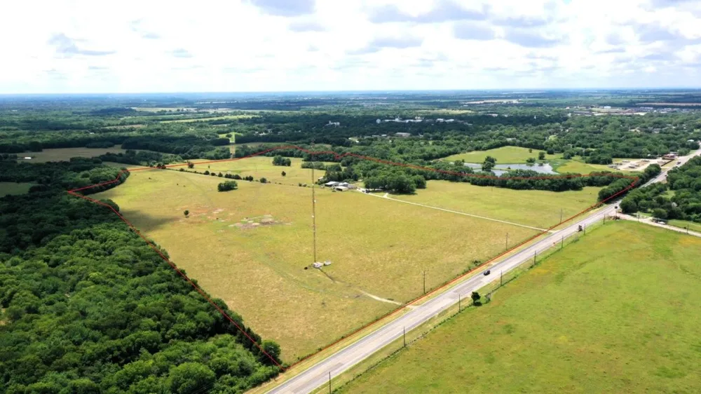 18048 Us-69 Whitewright, TX 75491