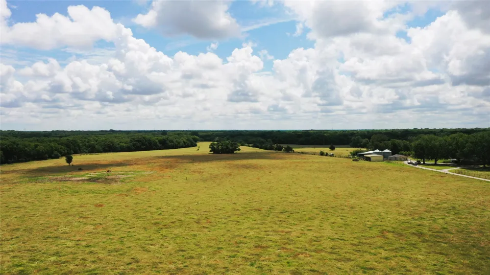 18048 Us-69 Whitewright, TX 75491