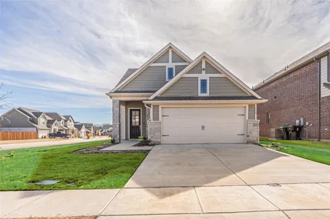 579 Ruthye Lane