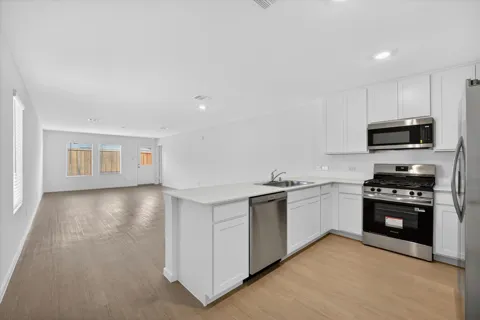 2509 Guineas Lane