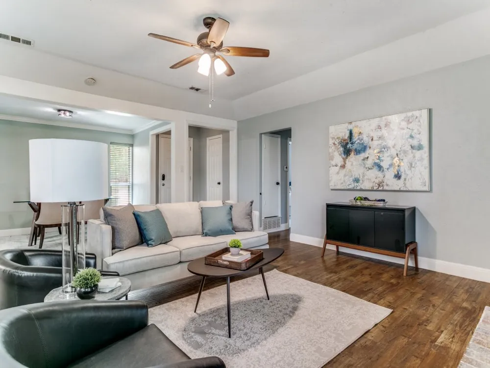 1605 Bedford Oaks Drive Bedford, TX 76021