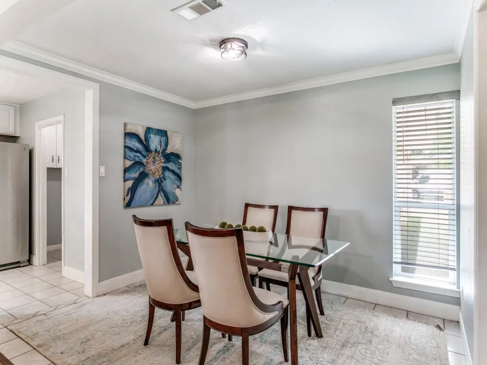 1605 Bedford Oaks Drive Bedford, TX 76021