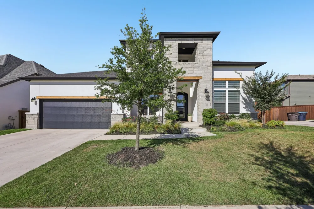 2212 Dunstan Drive Fort Worth, TX 76008