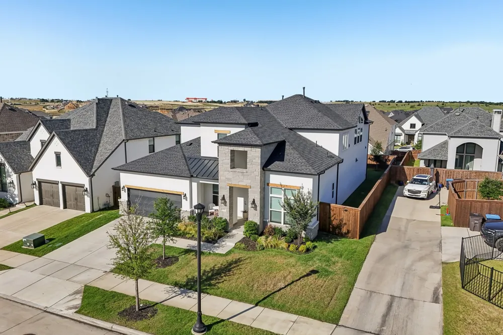 2212 Dunstan Drive Fort Worth, TX 76008