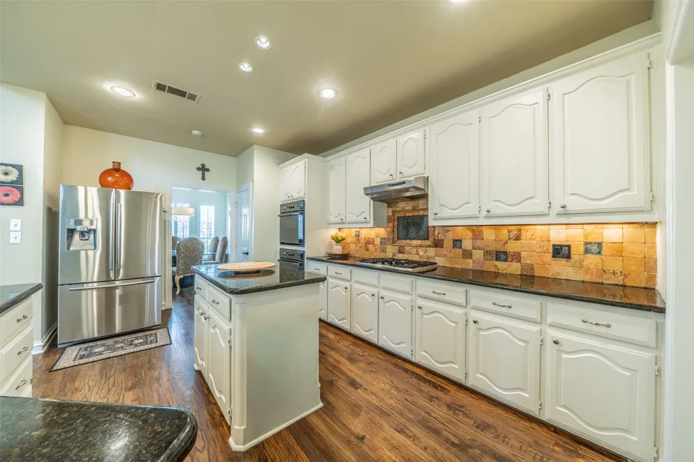 2700 Sunset Circle Plano, TX 75093
