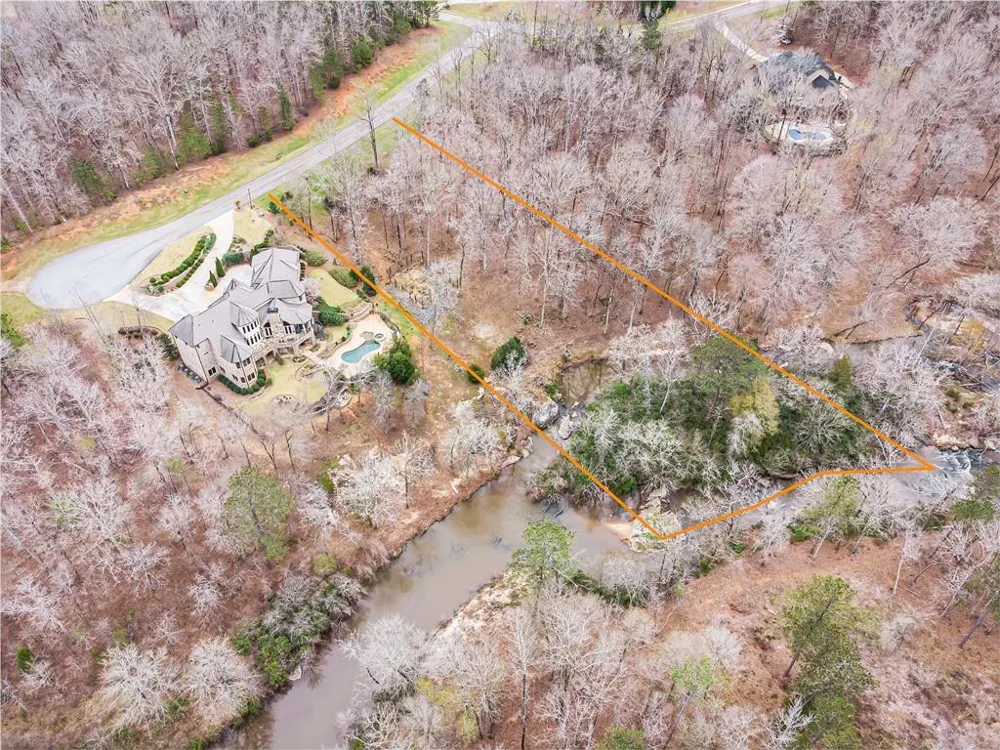 102 Forest Place Forsyth, GA 31029