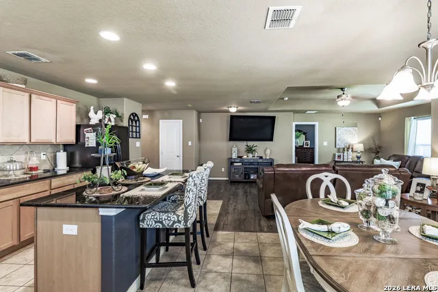 615 Cadena Loop Kenedy, TX 78119