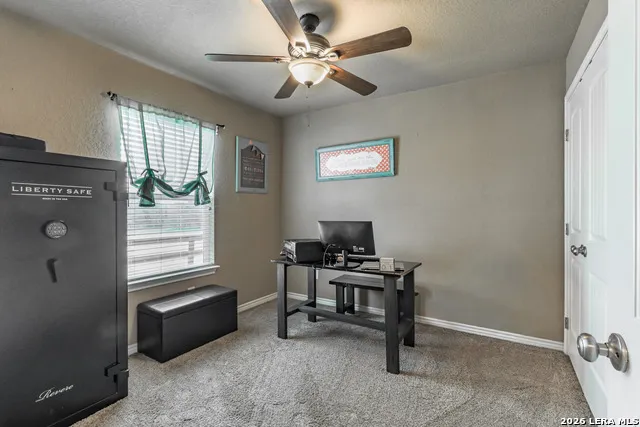 615 Cadena Loop Kenedy, TX 78119