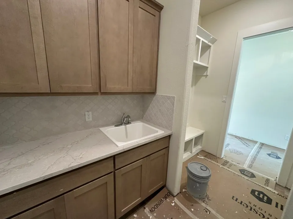 1536 County Road 4910 Leonard, TX 75452