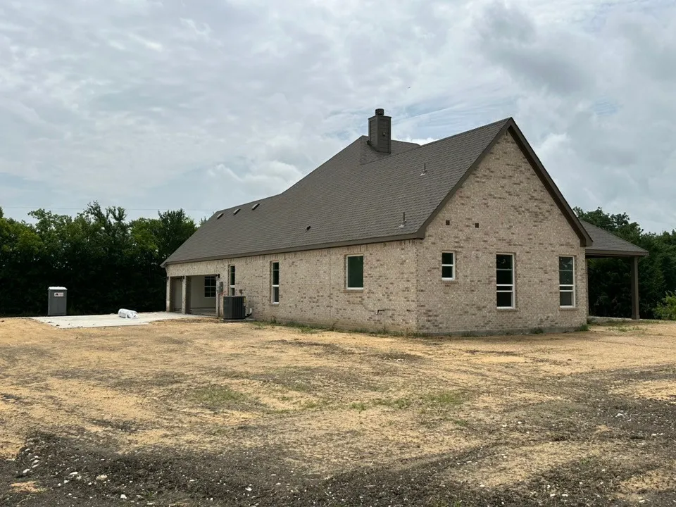 1536 County Road 4910 Leonard, TX 75452