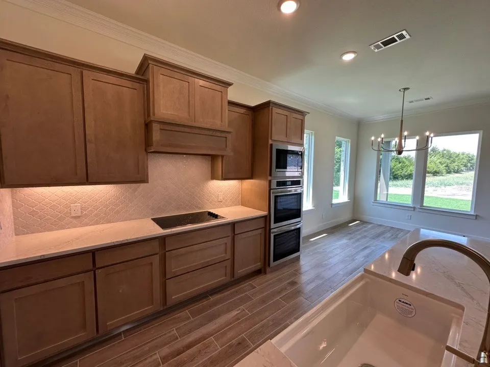 1536 County Road 4910 Leonard, TX 75452