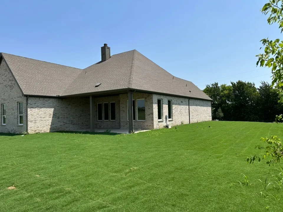 1536 County Road 4910 Leonard, TX 75452