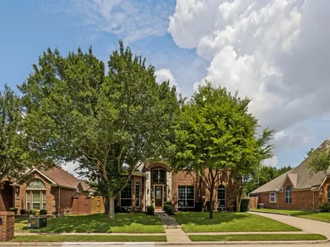 1192 Oak Hill Lane