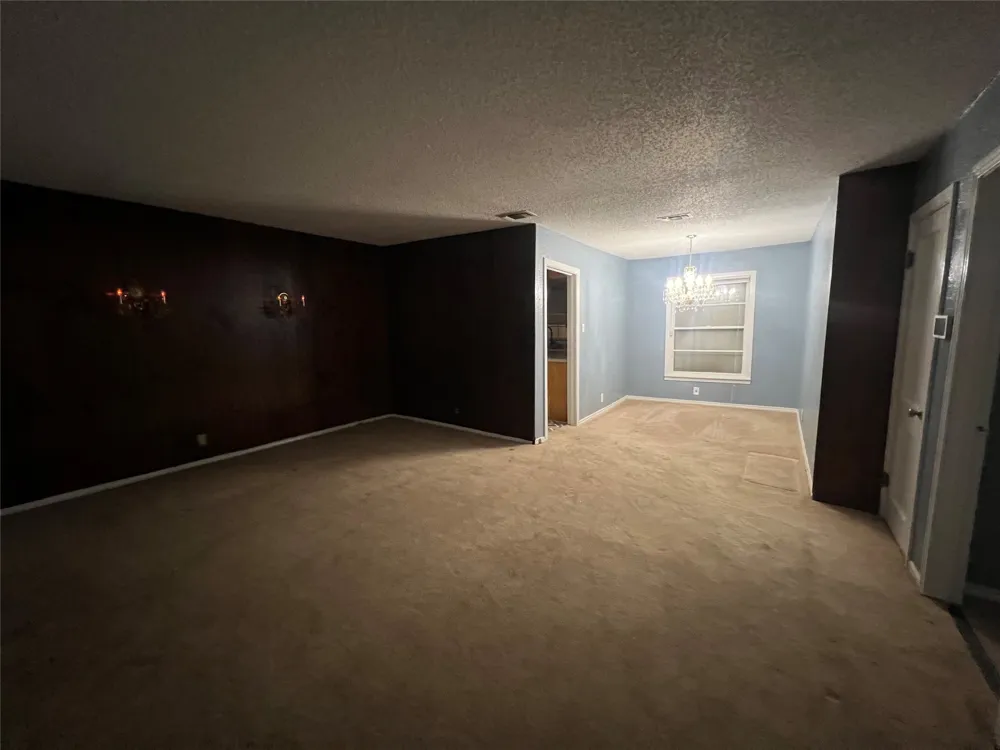 4233 Voncille Street Haltom City, TX 76117