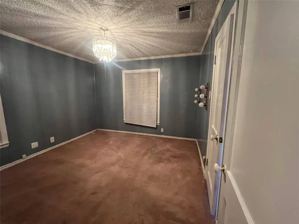 4233 Voncille Street Haltom City, TX 76117
