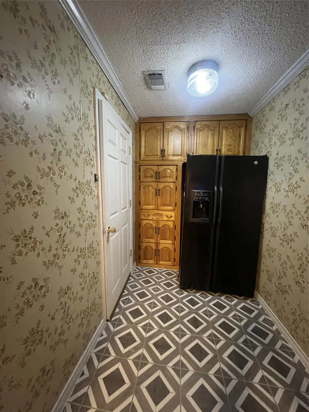 4233 Voncille Street Haltom City, TX 76117